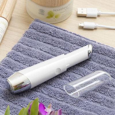 Anti-ageing Eye Massager with Phototherapy, Thermotherapy and Vibratio
