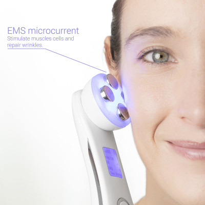 Facial Massager with Radiofrequency, Phototherapy and Electrostimulati