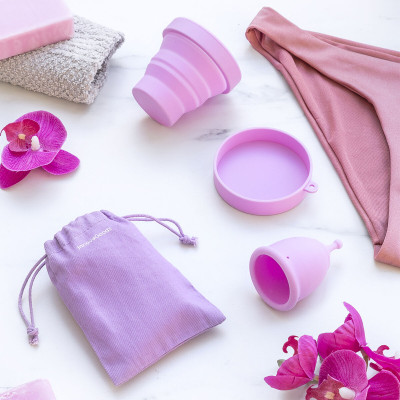 Menstrual Cup with Accessories Kuppy InnovaGoods Menstrual Cup with Accessories Kuppy InnovaGoods